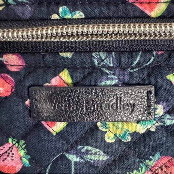 Vera Bradley Vintage Backpack Floral Quilted - Picture 2 of 7